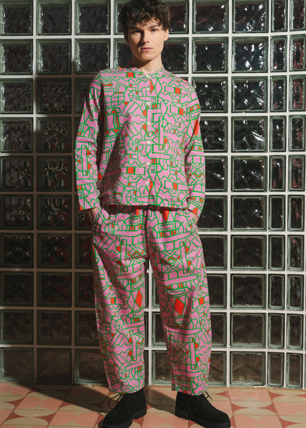 Soft oversized organic cotton and linen shirt for all-season comfort and style