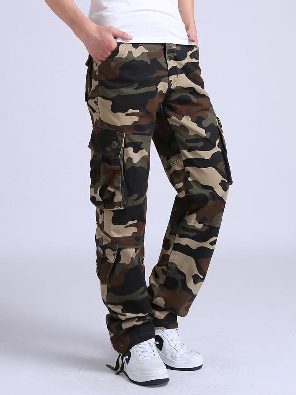 Sporty Pockets Camouflage men's cotton tracksuit bottoms in khaki and army green with zipper fly and casual straight fit