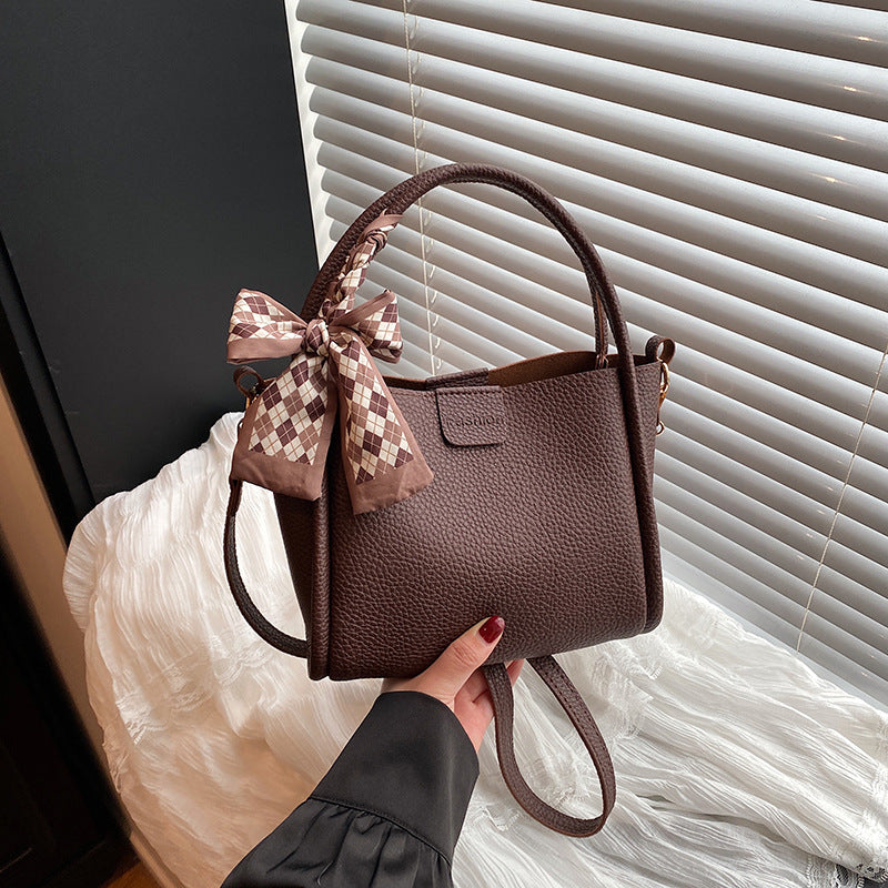 Womens Niche Bucket Bag For Spring And Summer